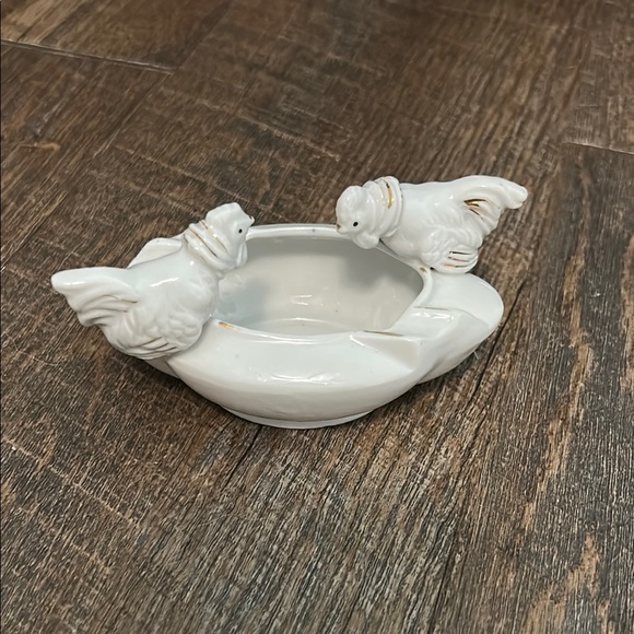 Ceramic‎ ROOSTER Ashtray with Gold Trim Vintage Made in Japan - Picture 1 of 8